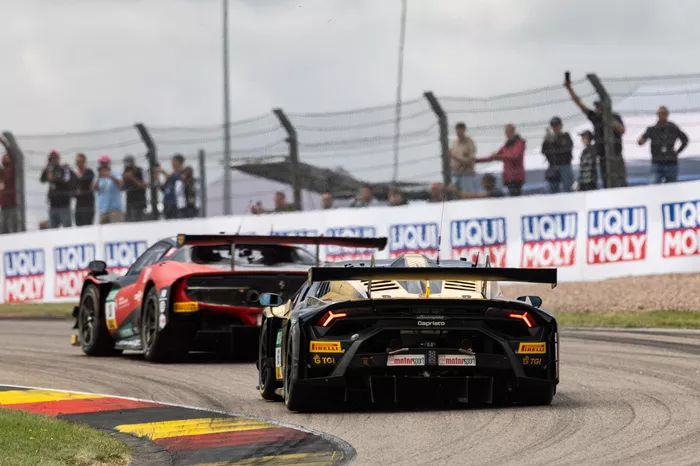Ben Green, Emil Frey Racing Ferrari Ferrari 296 GT3, Jordan Pepper, Grasser Racing Team Lamborghini Huracán EVO GT3