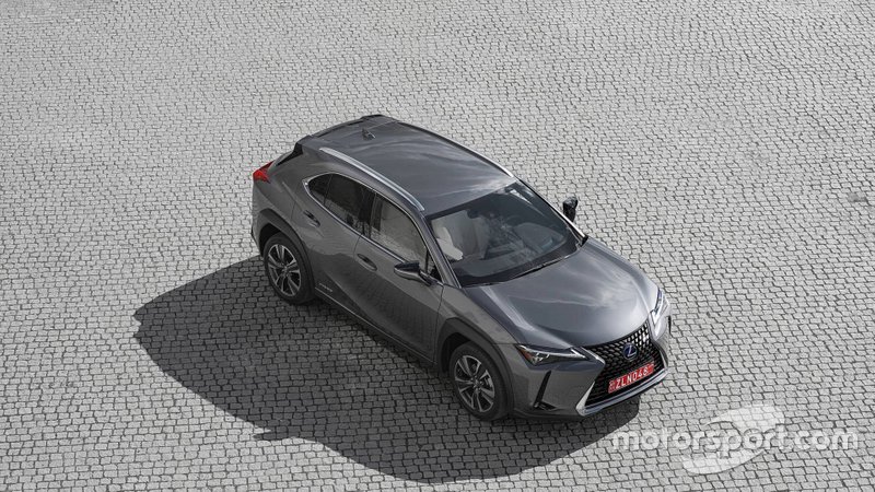 Lexus UX 2019 року