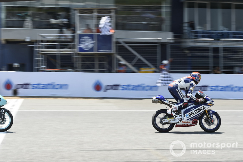 Fabio Di Giannantonio, Del Conca Gresini Racing Moto3, gana la carrera