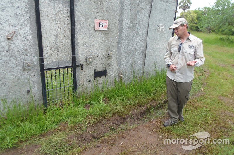 Mario Haberfeld, Oncafari Project – showing where the orphaned jaguars were released back into the wild from their enclosure 