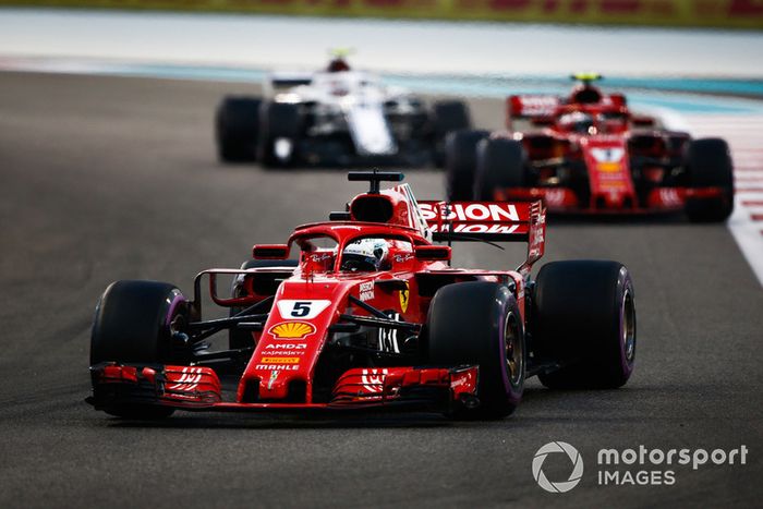 Sebastian Vettel, Ferrari SF71H y Kimi Raikkonen, Ferrari SF71H 