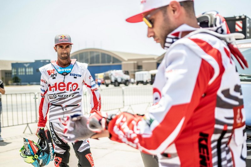 #50 HERO Motorsports Team Rally: CS Santosh