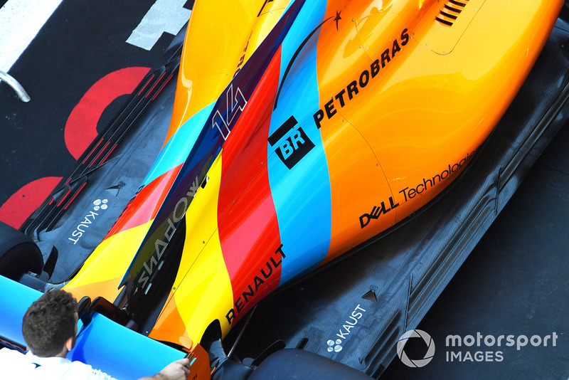 Special livery on Fernando Alonso, McLaren MCL33
