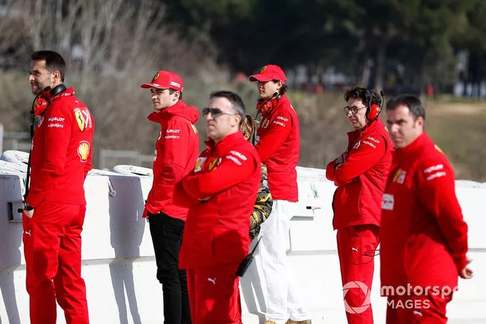 Mattia Binotto, Ferrari Team Principal, Charles Leclerc, Ferrari, John Elkann, FIAT 