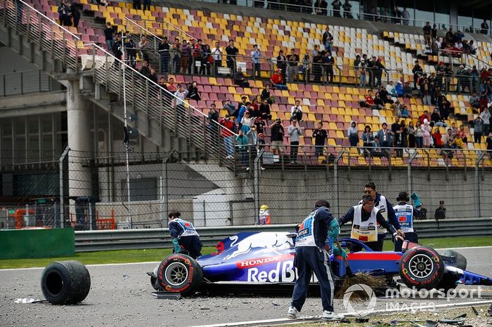Después del accidente de Alexander Albon, Toro Rosso STR14 