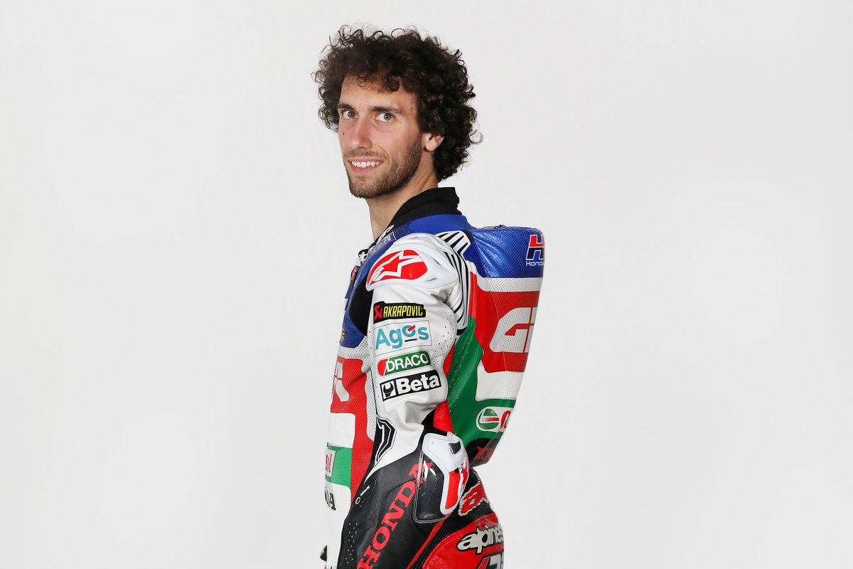 LCR presenta sus colores para la temporada 2023