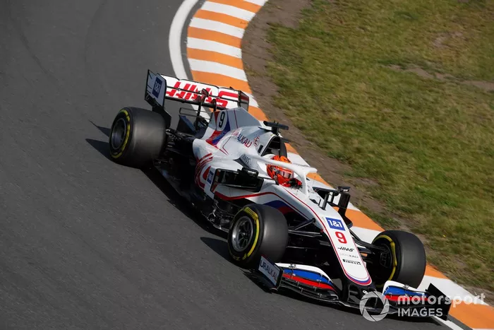 Nikita Mazepin, Haas VF-21