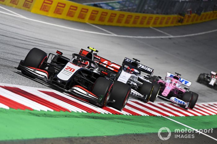 Kevin Magnussen, Haas VF-20, Daniil Kvyat, AlphaTauri AT01 e Sergio Perez, Racing Point RP20 