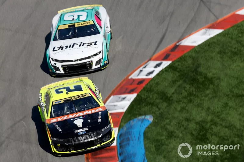Austin Cindric, Team Penske, Menards/Sylvania Ford Mustang