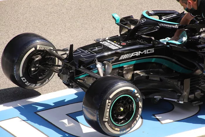Detalle del frontal del Mercedes W12