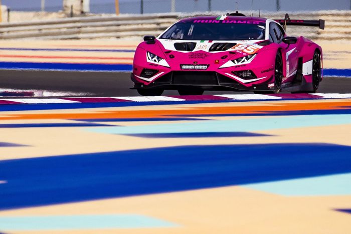 #85 Iron Dames Lamborghini Huracan LMGT3 Evo2: Sarah Bovy, Doriane Pin, Michelle Gatting