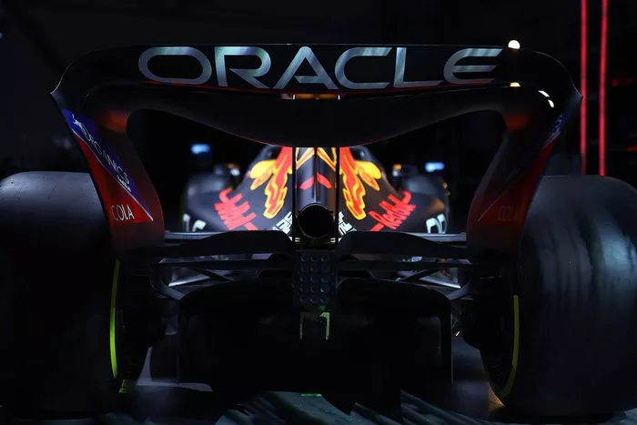 Red Bull RB18