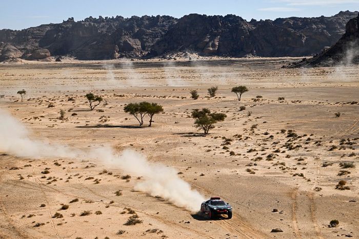 #202 Team Audi Sport Audi: Carlos Sainz, Lucas Cruz