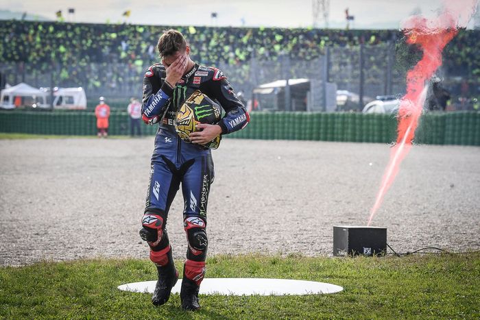 El Campeón del Mundo Fabio Quartararo, Yamaha Factory Racing celebra