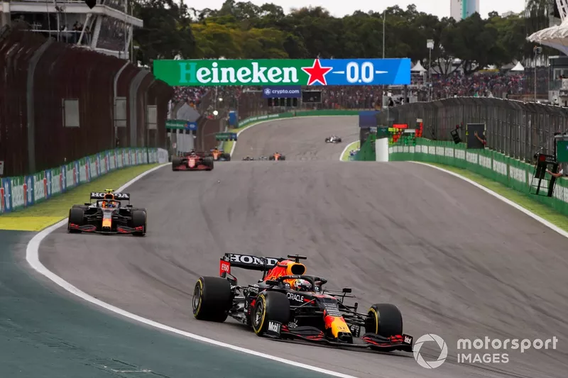 Max Verstappen, Red Bull Racing RB16B, Sergio Perez, Red Bull Racing RB16B