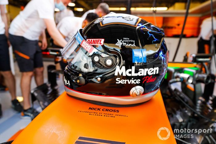 2年ぶり開催のF1アメリカGP、特別ヘルメット多数登場。角田裕毅