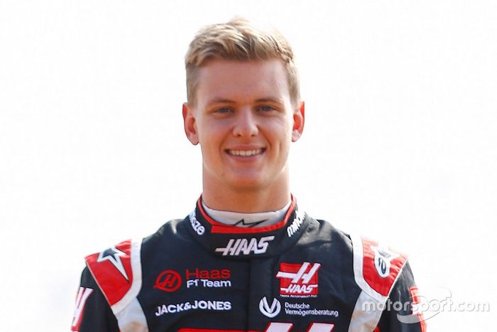 Mick Schumacher (176 cm).