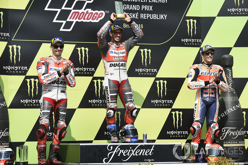 Podio: 1º Andrea Dovizioso, Ducati Team, 2º Jorge Lorenzo, Ducati Team, 3º Marc Marquez, Repsol Honda Team