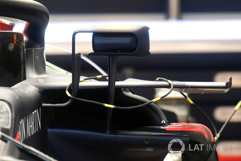 Red Bull Racing RB14 mirror detail