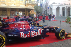 los 10 monoplazas de Toro Rosso en exposición