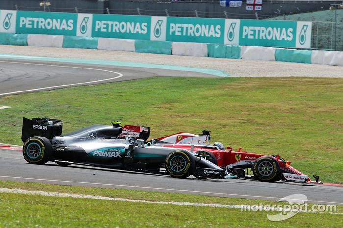 Incidente entre Vettel y Rosberg