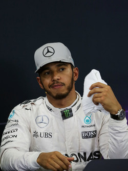 Lewis Hamilton, Mercedes AMG F1 nella conferenza stampa FIA post qualifiche