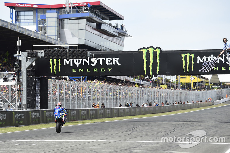 Maverick Viñales, Team Suzuki MotoGP llega en tercero