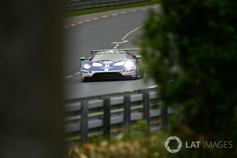 #66 Ford Chip Ganassi Racing Ford GT: Оливье Пла, Билли Джонсон, Штефан Мюкке