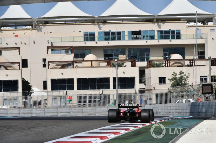 Fernando Alonso, McLaren MCL32