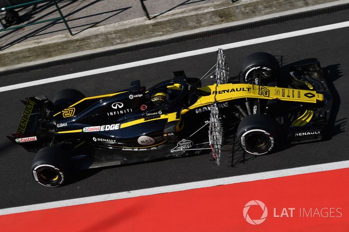 Nico Hulkenberg, Renault Sport F1 Team R.S. 18 con parrillas aerodinámicas
