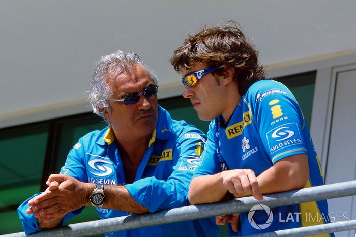 Flavio Briatore talks, Fernando Alonso, Renault Sport F1 Team R25