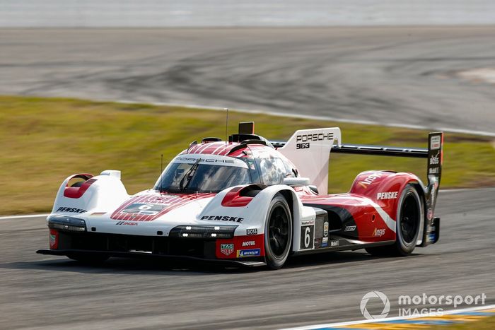 #6 Porsche Penske Motorsports Porsche 963: Mathieu Jaminet, Nick Tandy, Dane Cameron
