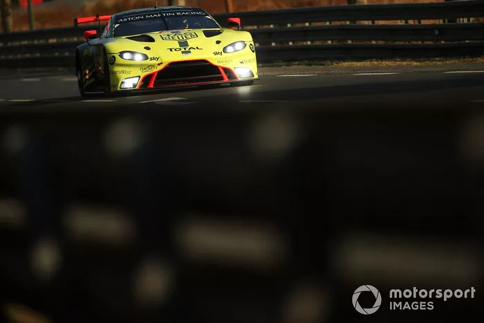 #98 Aston Martin Racing Aston Martin Vantage: Paul Dalla Lana, Augusto Farfus, Ross Gunn