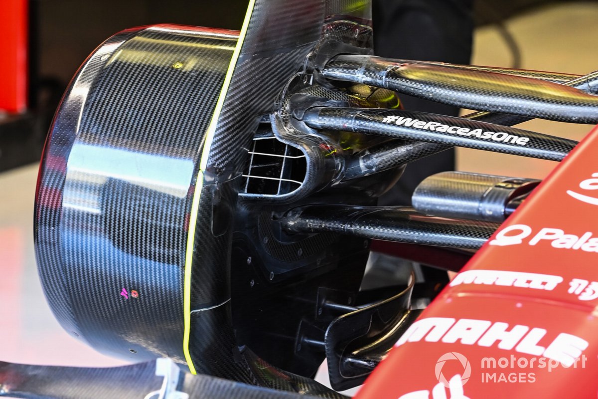 Detalle del freno delantero del Ferrari F1-75