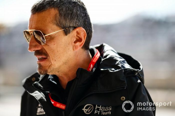 “Si alguien se queja, lo echo”
