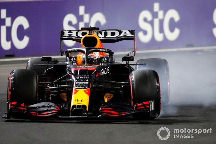 Max Verstappen, Red Bull Racing RB16B