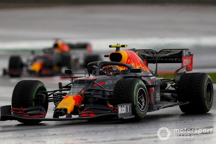Alex Albon, Red Bull Racing RB16, Max Verstappen, Red Bull Racing RB16