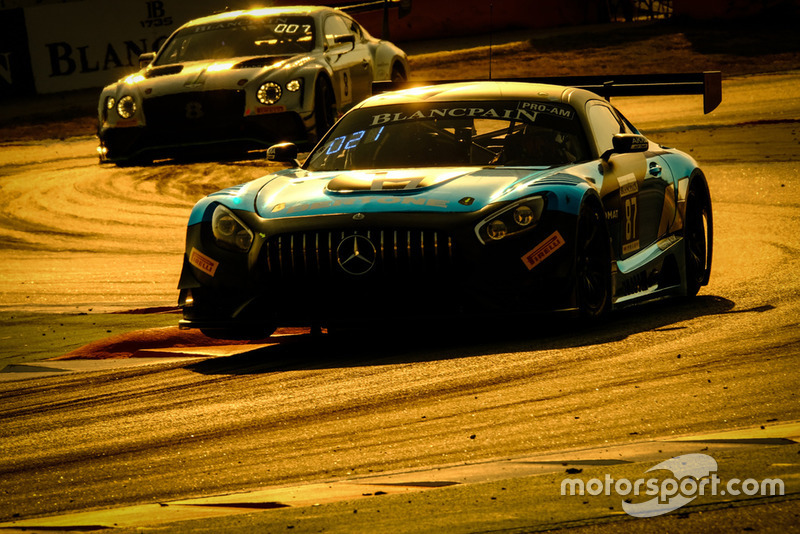 #87 Akka ASP Team Mercedes-AMG GT3: Jean-Luc Beaubelique, Mauro Ricci, Nicolas Jamin