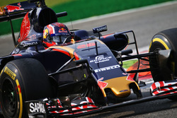 Даниил Квят, Scuderia Toro Rosso STR11