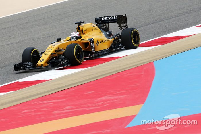 Kevin Magnussen, Renault Sport F1 Team RS16