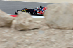 Carlos Sainz Jr., Scuderia Toro Rosso STR11