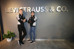 Nico Hulkenberg, Sahara Force India F1 con Sergio Pérez, Sahara Force India F1 y su patrocinador Levi Strauss
