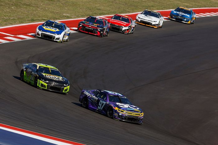 Shane van Gisbergen, Trackhouse Racing, Michael McDowell, Spire Motorsports