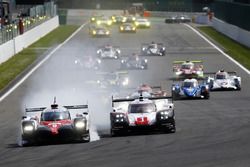 #1 Porsche Team, Porsche 919 Hybrid: Neel Jani, Andre Lotterer, Nick Tandy; #9 Toyota Gazoo Racing, Toyota TS050 Hybrid: Stéphane Sarrazin, Yuji Kunimoto, Nicolas Lapierre