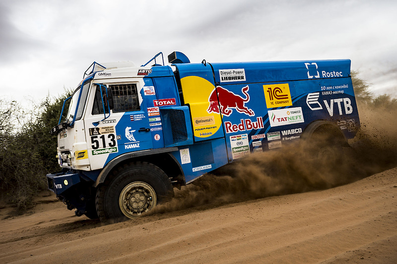 #513 Team Kamaz Master: Dmitry Sotnikov, Ruslan Akhmadeev, Igor Leonov
