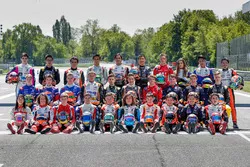 Groepsfoto met de rijders