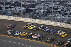 Kurt Busch, Stewart-Haas Racing Ford en tête-à-queue