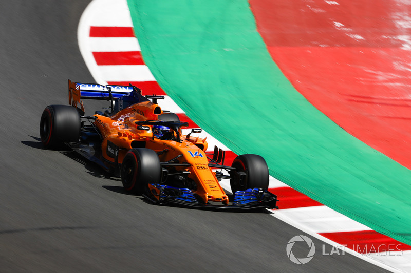 GP da Espanha 2018 – Cinco anos depois da última vitória, Alonso conseguiu pontuar cinco vezes seguidas dentro de uma temporada desde sua saída da Ferrari, após conseguir a saída da Honda na McLaren.