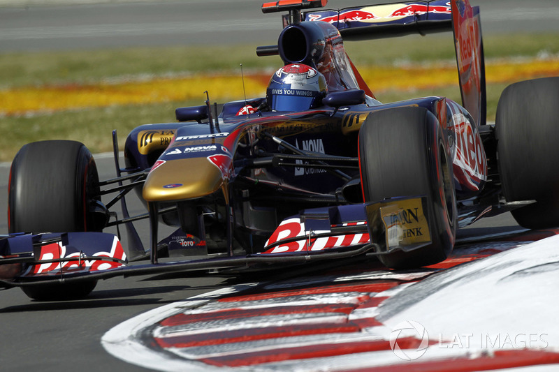 2011: Toro Rosso-Ferrari STR6