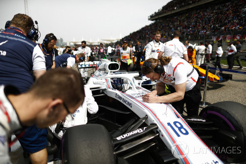 Lance Stroll, Williams FW41 Mercedes, sur la grille